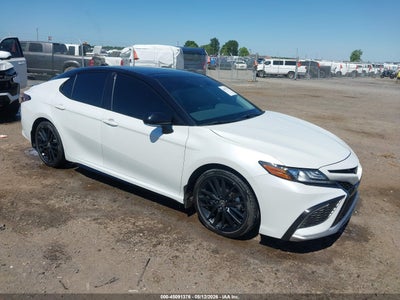 TOYOTA CAMRY 2024