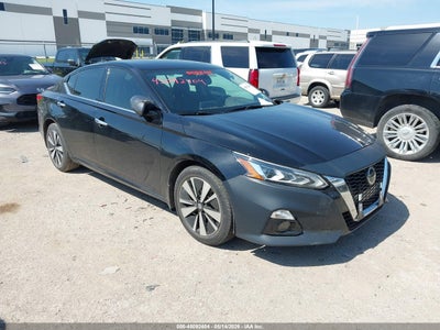 NISSAN ALTIMA 2020