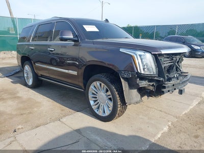 CADILLAC ESCALADE 2016