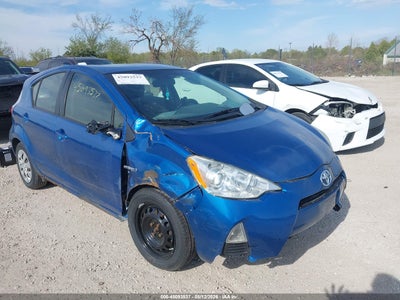 TOYOTA PRIUS C 2012