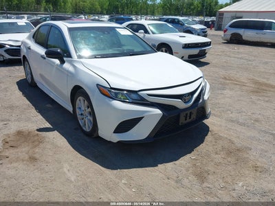 TOYOTA CAMRY 2018