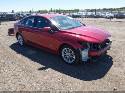 FORD FUSION HYBRID 2019