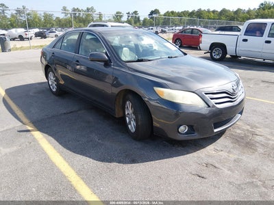 TOYOTA CAMRY 2010