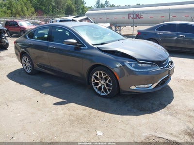 CHRYSLER 200 2015
