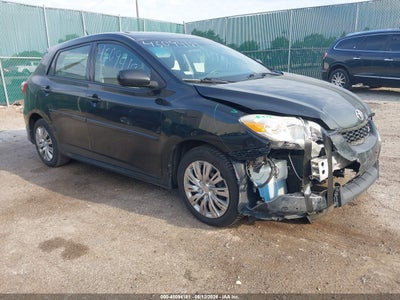 TOYOTA MATRIX 2010