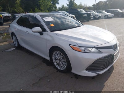 TOYOTA CAMRY 2018
