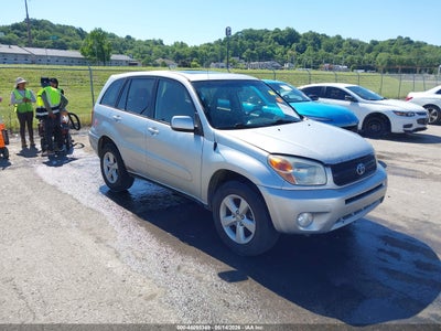 TOYOTA RAV4 2005