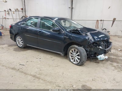 TOYOTA CAMRY HYBRID 2014