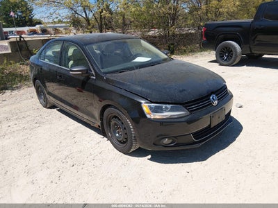 VOLKSWAGEN JETTA 2011