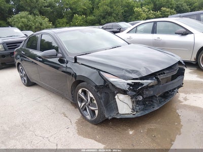 HYUNDAI ELANTRA 2022