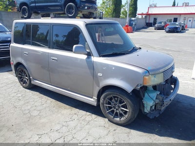 SCION XB 2004