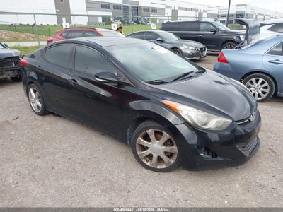 HYUNDAI ELANTRA 2013
