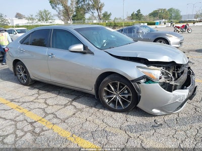 TOYOTA CAMRY 2017