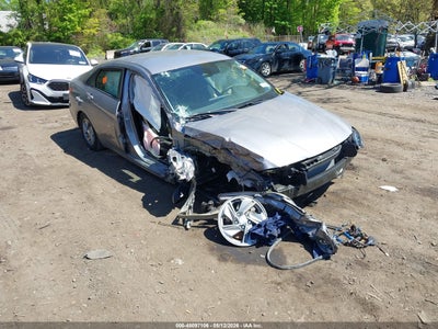 HYUNDAI ELANTRA 2025