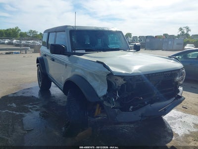 FORD BRONCO 2023