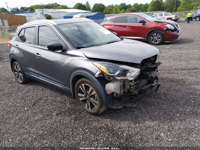 NISSAN KICKS 2020