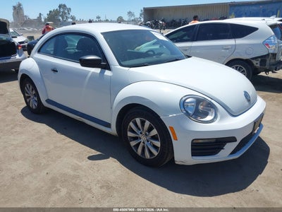 VOLKSWAGEN BEETLE 2017
