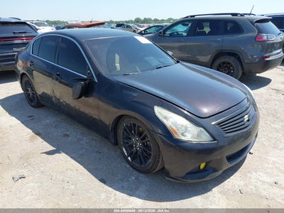 INFINITI G37 2012