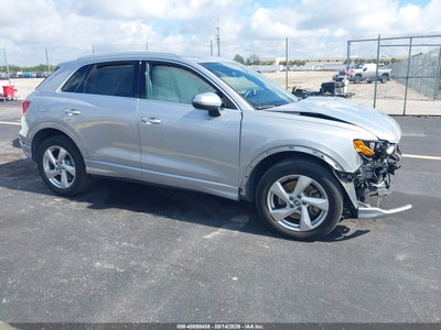 AUDI Q3 2019