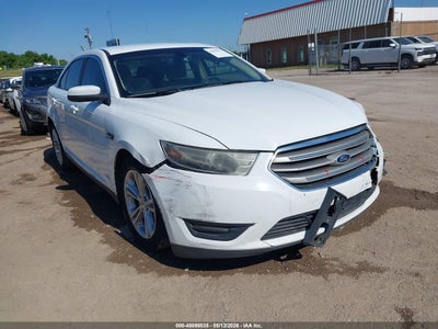 FORD TAURUS 2015