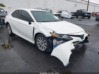TOYOTA CAMRY 2018
