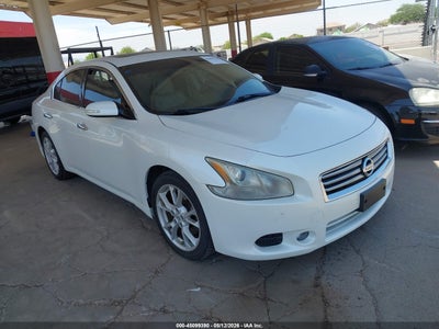 NISSAN MAXIMA 2014