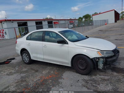 VOLKSWAGEN JETTA 2011