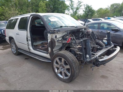 CADILLAC ESCALADE ESV 2010