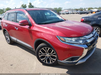 MITSUBISHI OUTLANDER 2016