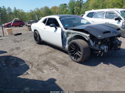 DODGE CHALLENGER 2016