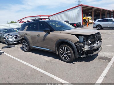 NISSAN PATHFINDER 2024