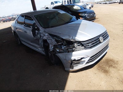 VOLKSWAGEN PASSAT 2017