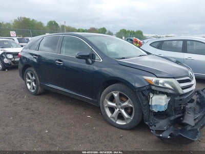 TOYOTA VENZA 2015