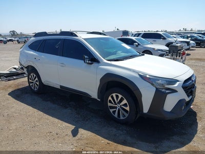 SUBARU OUTBACK 2024