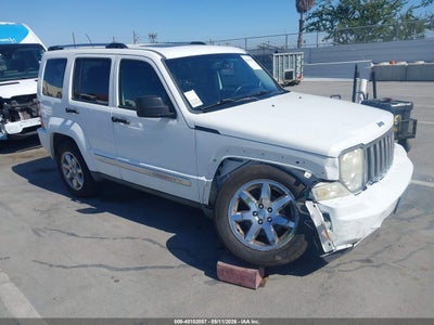 JEEP LIBERTY 2011
