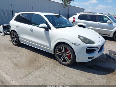 PORSCHE CAYENNE 2013