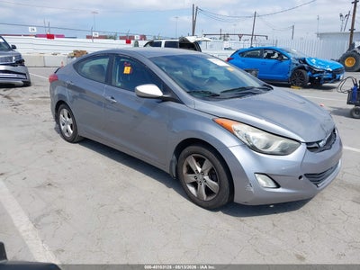 HYUNDAI ELANTRA 2013