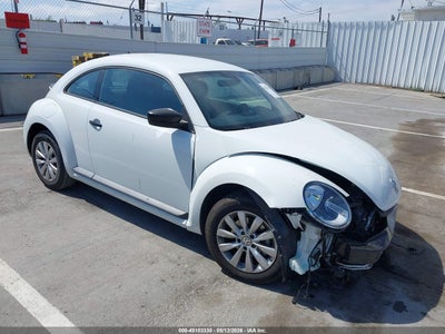VOLKSWAGEN BEETLE 2017