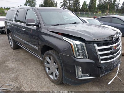 CADILLAC ESCALADE ESV 2018
