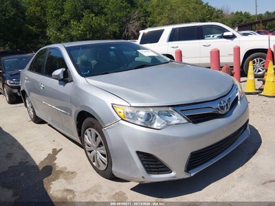 TOYOTA CAMRY 2012