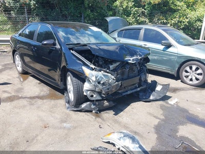 TOYOTA CAMRY 2012
