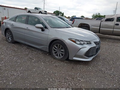 TOYOTA AVALON 2019