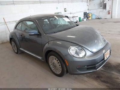 VOLKSWAGEN BEETLE 2015