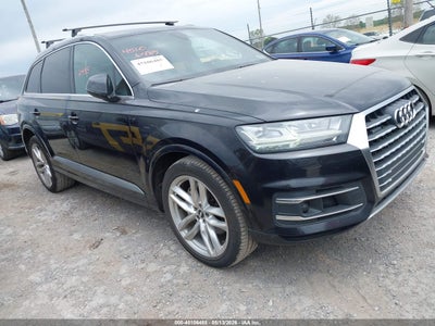 AUDI Q7 2018