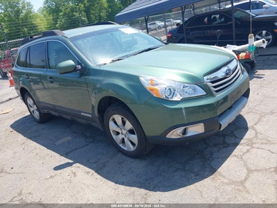 SUBARU OUTBACK 2011