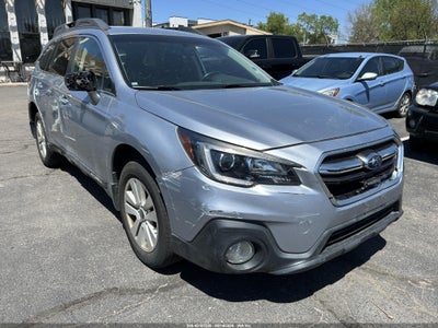 SUBARU OUTBACK 2018