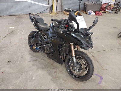 SUZUKI GSX1000 2023