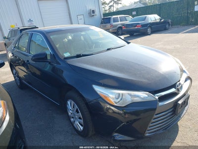 TOYOTA CAMRY 2017