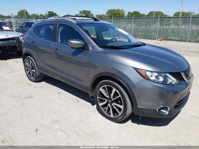 NISSAN ROGUE SPORT 2017