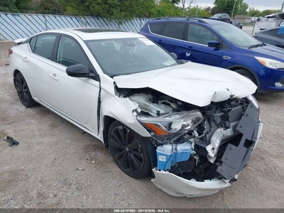 NISSAN ALTIMA 2022